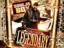 Legendary_Cover_1267591787