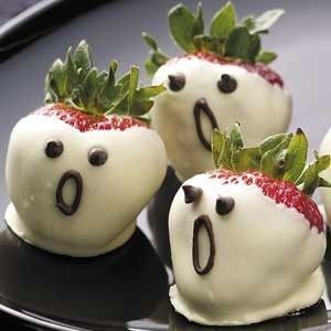 halloween snacks berries